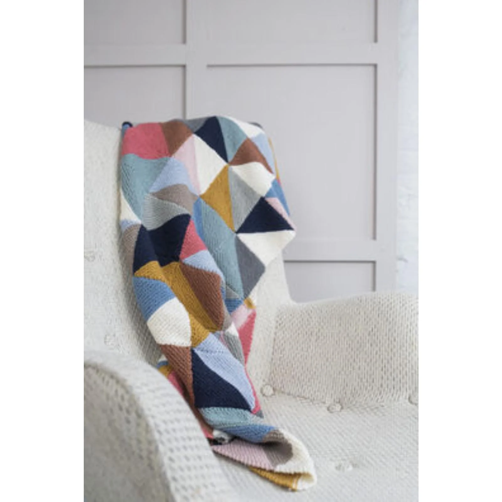 Rowan Magazine Bloom Book Three Nursery (EN/DE) - Image 14