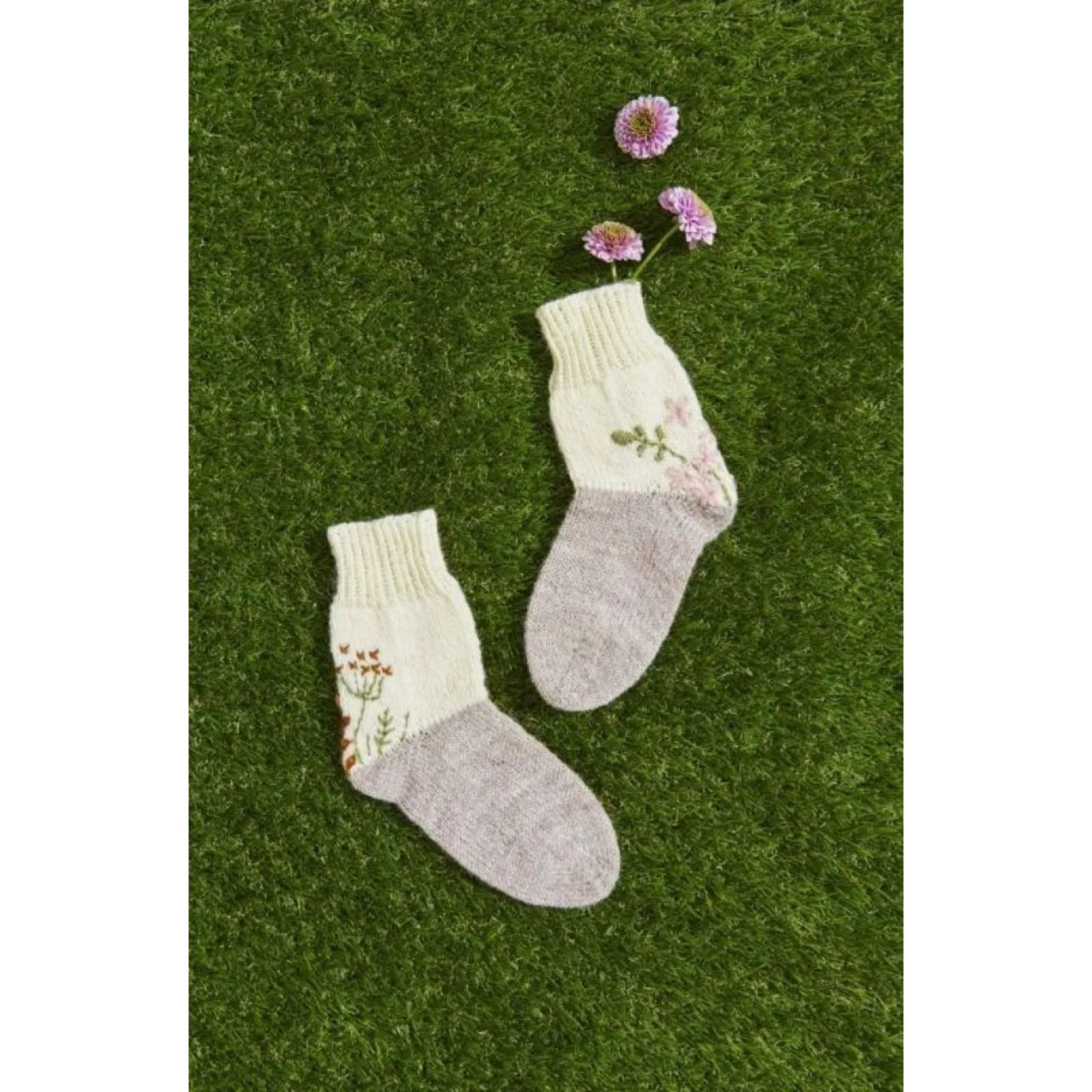 Novita Einzelanleitung Vilkkaat Socken (DE) - Image 3