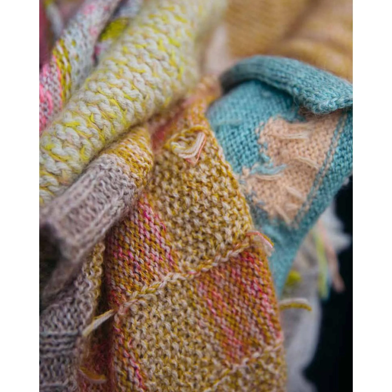 Neons and Neutrals – Das Strickbuch von Laine (DE) - Image 16