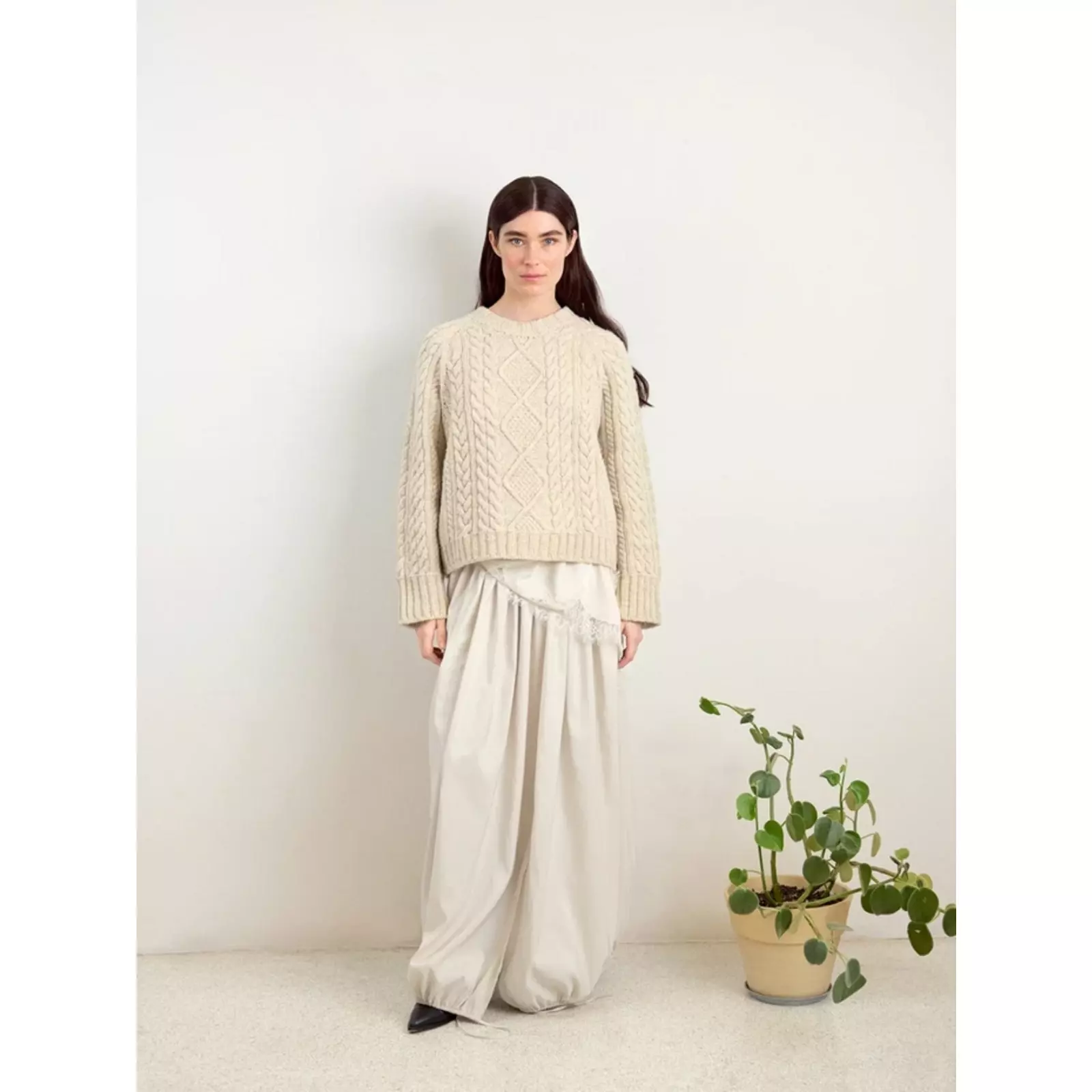 Sandnes Anleitungsheft 2602 Nr. 8 Loom Sweater - Image 4