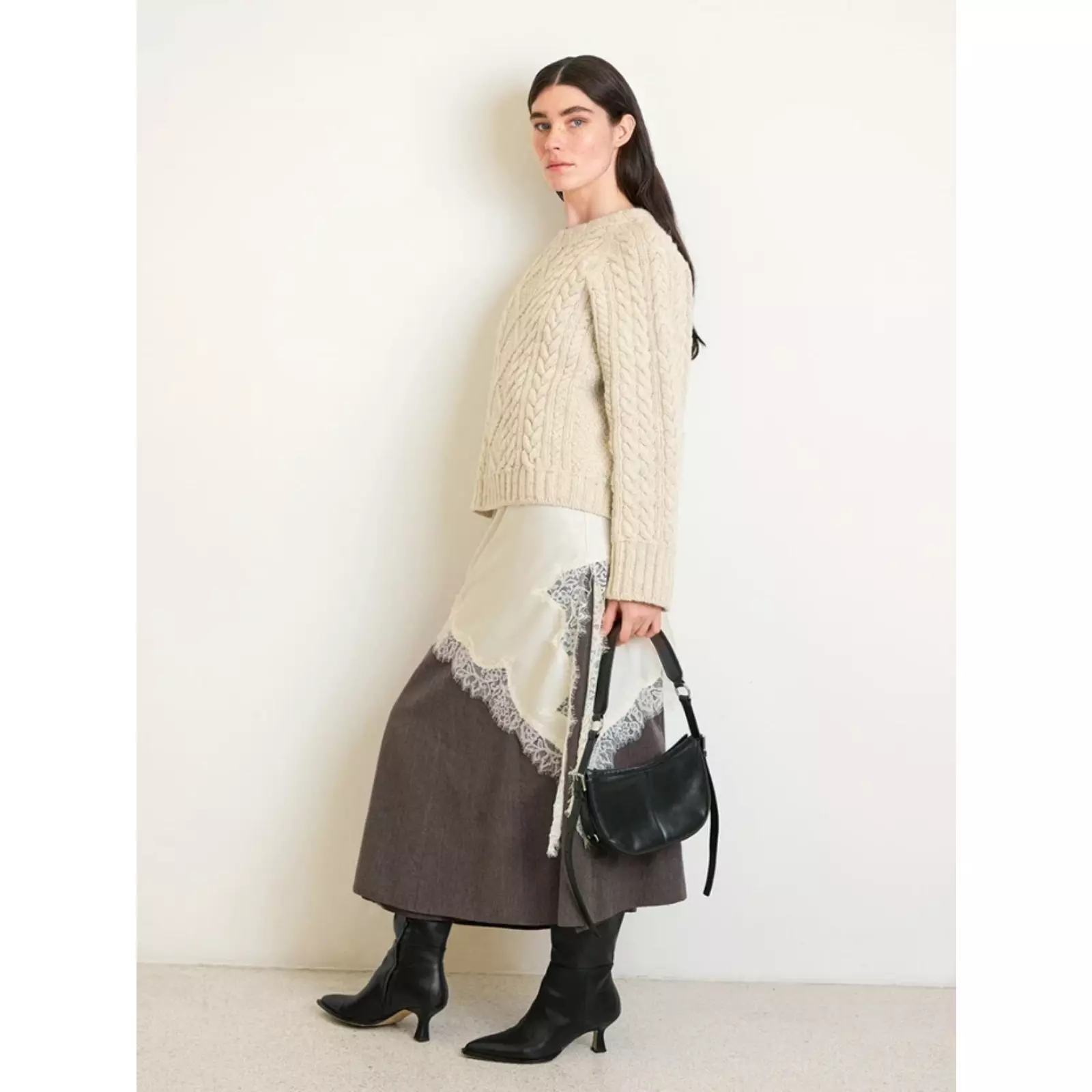 Sandnes Anleitungsheft 2602 Nr. 8 Loom Sweater - Image 5