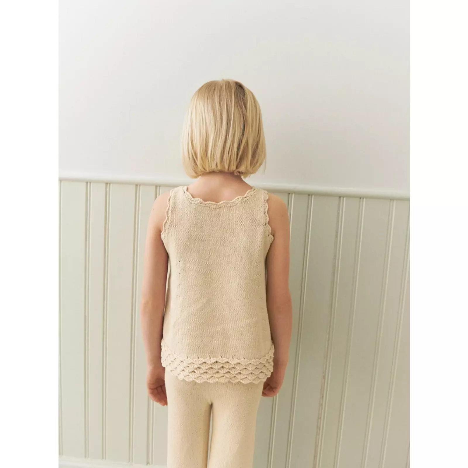 Sandnes Anleitungsheft 2603 Nr. 4 Roselyn Singlet & Pants Junior - Image 3