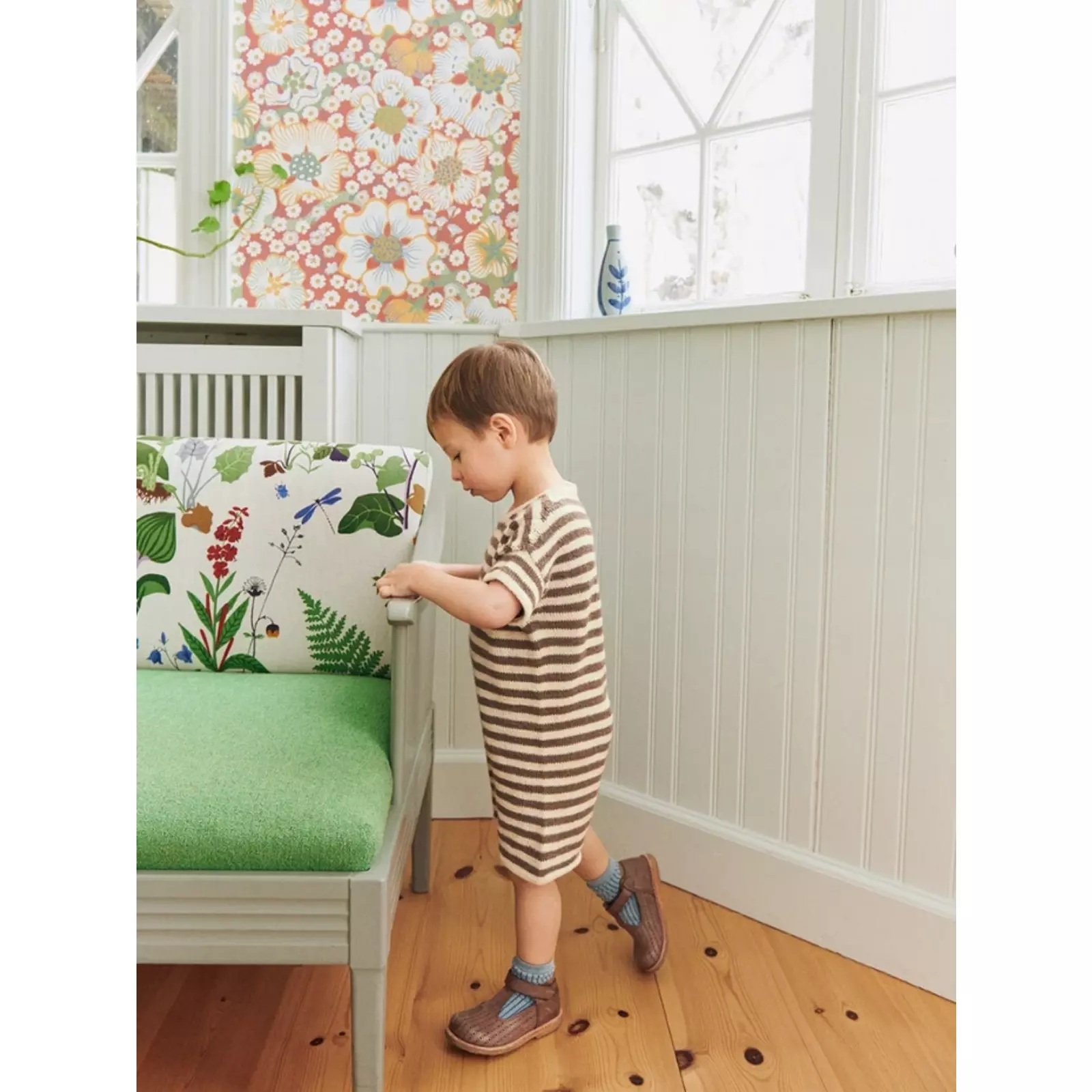 Sandnes Anleitungsheft 2603 Nr. 5 Theodore Playsuit Baby - Image 2