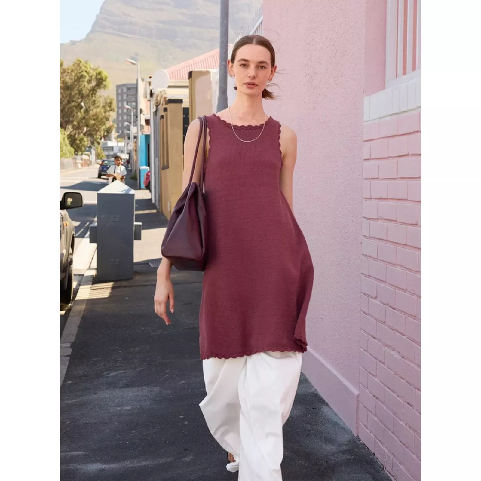 Sandnes Anleitungsheft Sommerstrick 2604 Nr. 9 Roselyn Short Dress